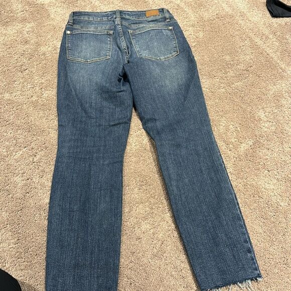 Judy blue! Dark stretchy relaxed denim size 3 like new - Picture 8 of 9